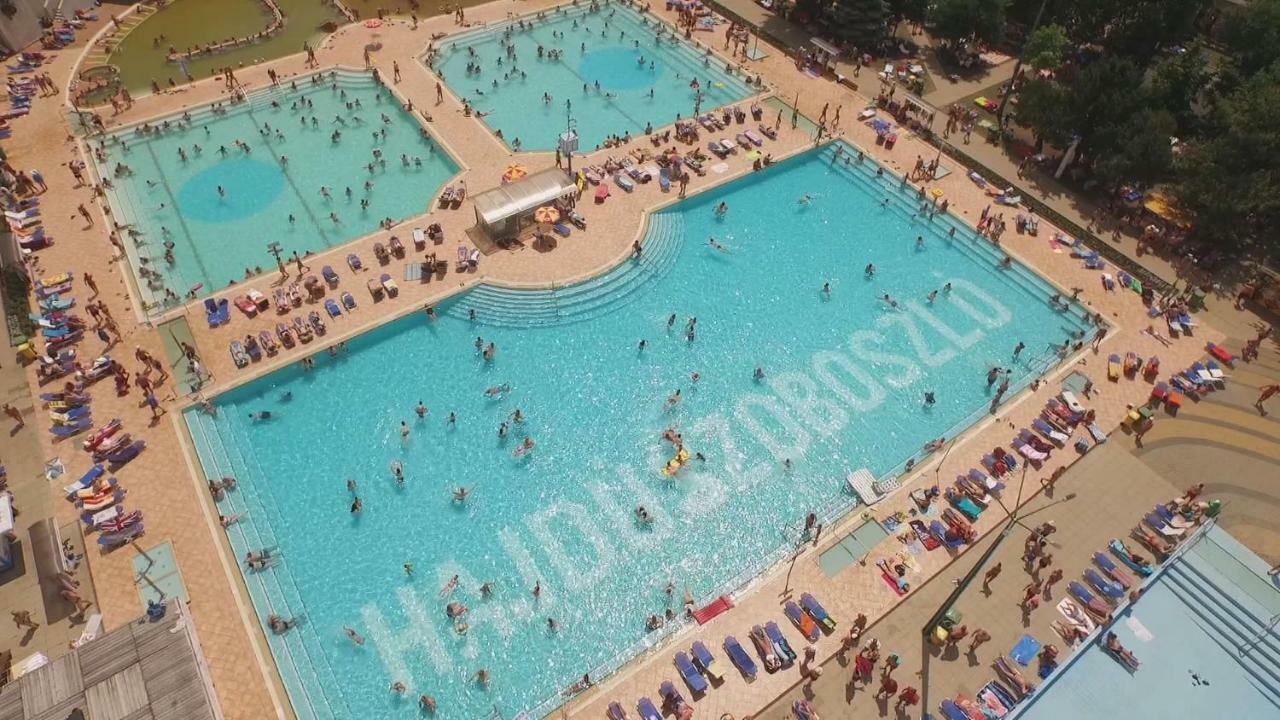 Anita Apartman Hajdúszoboszló المظهر الخارجي الصورة