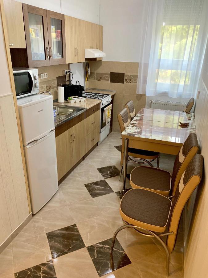 Anita Apartman Hajdúszoboszló المظهر الخارجي الصورة